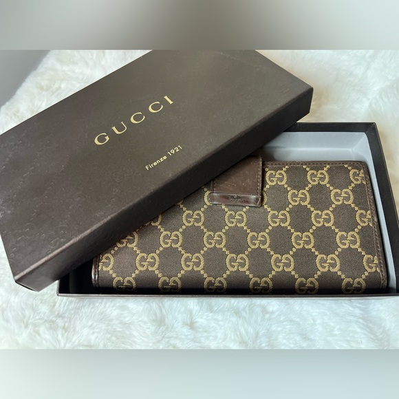 Gucci Brown and Gold Patterned Clutch - Picture 6 of 7